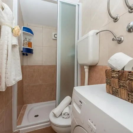 Heritage Palace Listun Appartement