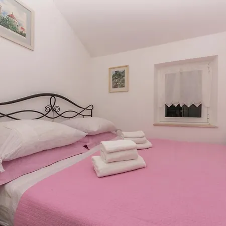 Appartement Heritage Palace Listun