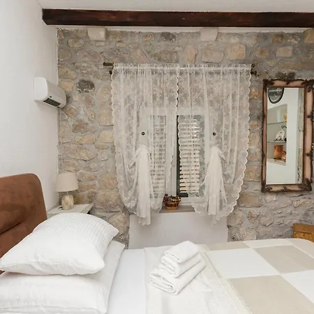 Heritage Palace Listun Apartament