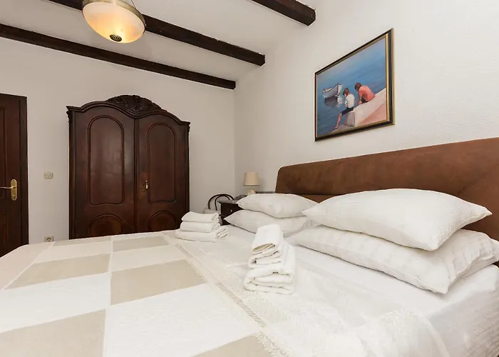 Apartament Heritage Palace Listun *