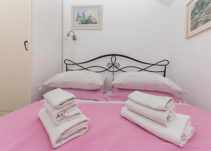 Heritage Palace Listun Apartament